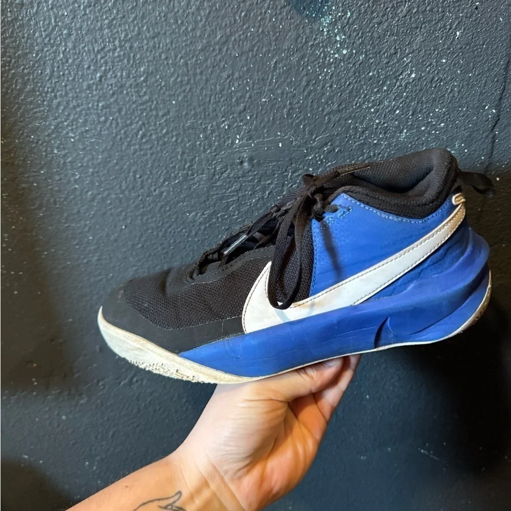 Nike Hustle D Black and Blue Athletic Basketball Sneakers